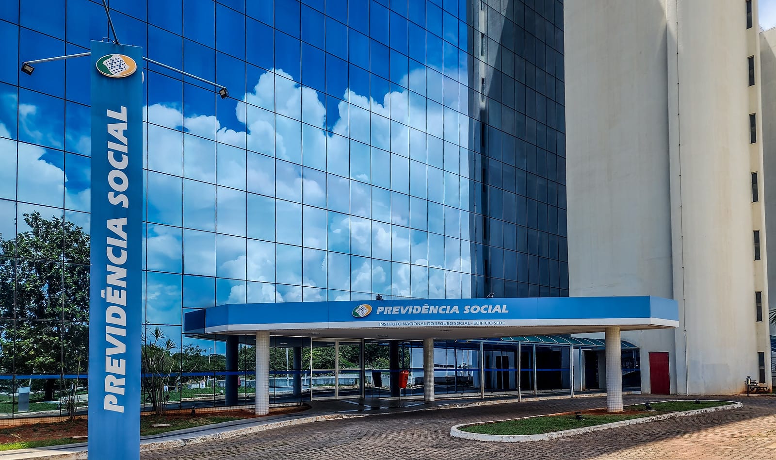 Crédito consignado do INSS tem alta de 30% em 2024 e bate R$ 103 bilhões