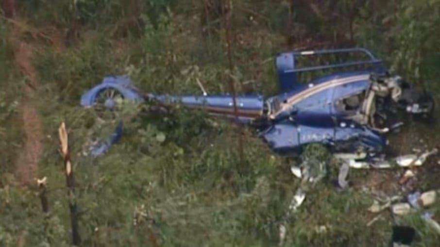Queda de helicóptero na Grande SP deixa duas pessoas mortas