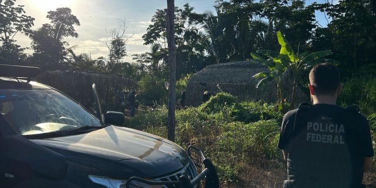 PF deflagra operação Outlier na Terra Indígena Uru Eu Wau Wau em Ji-Paraná