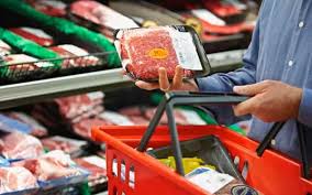 Carnes, café e açúcar devem pressionar inflação  de alimentos em 2025.
