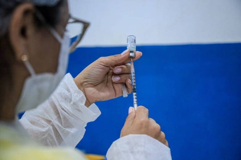 Prefeitura de Porto Velho reforça a necessidade de atualização das vacinas contra a gripe e covid-19