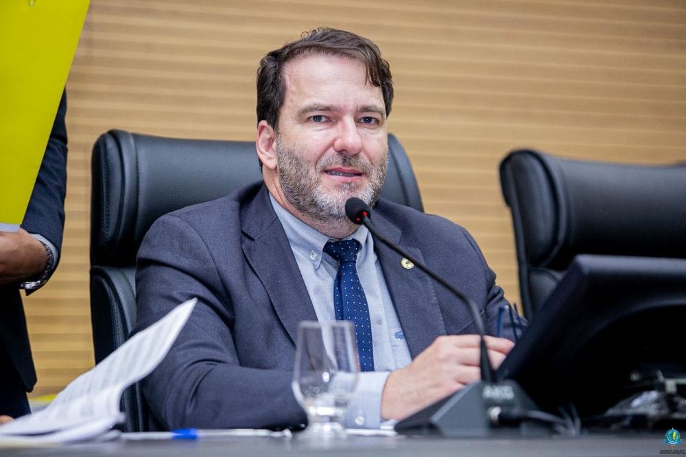 Alex Redano solicita ao Governo do Estado e ao DER reforço na drenagem da RO-010, entre Mirante da Serra e Tarilândia