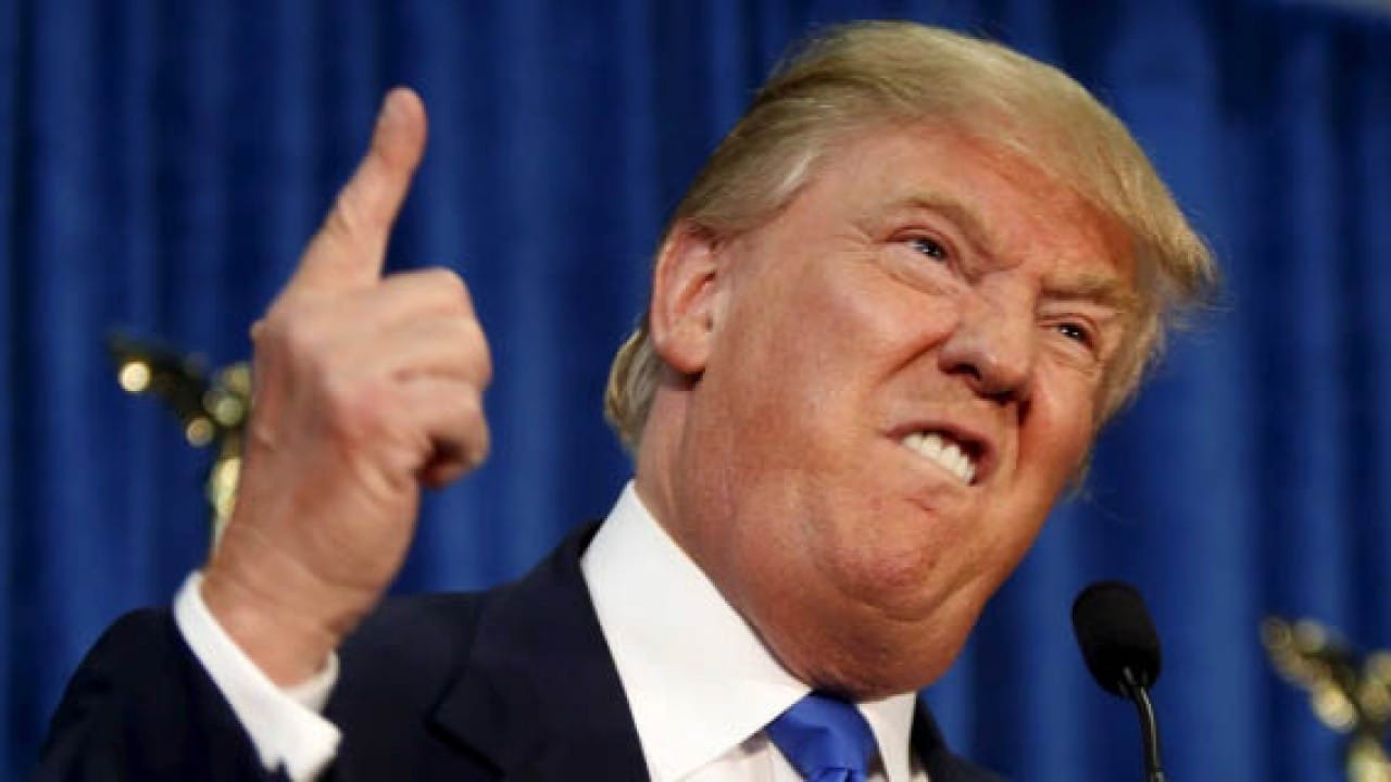 Trump proíbe a entrada nos EUA a cidadãos de 12 países: "Terroristas"