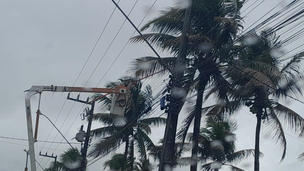 Chuvas intensas pedem atenção redobrada com a eletricidade