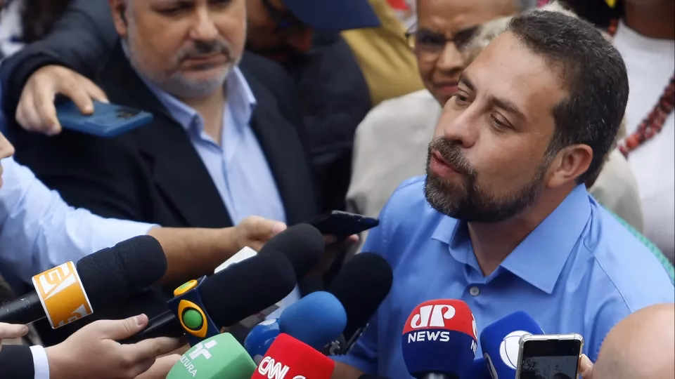 Boulos critica Zema: defesa de trabalho infantil é 'covardia'