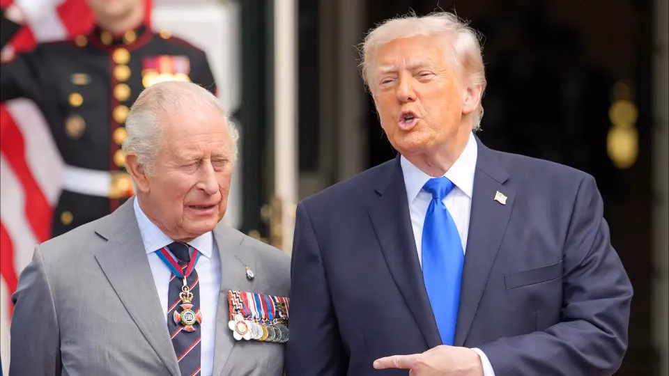 Charles ficou enojado ao descobrir que é primo de Trump, diz site
