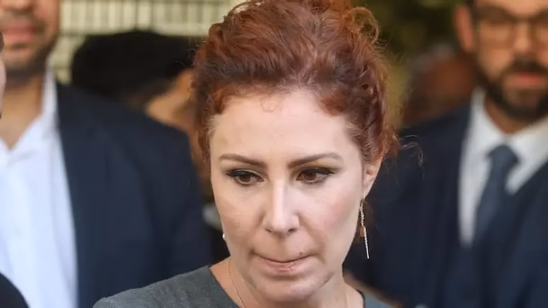 Deputado italiano diz que Carla Zambelli está desaparecida