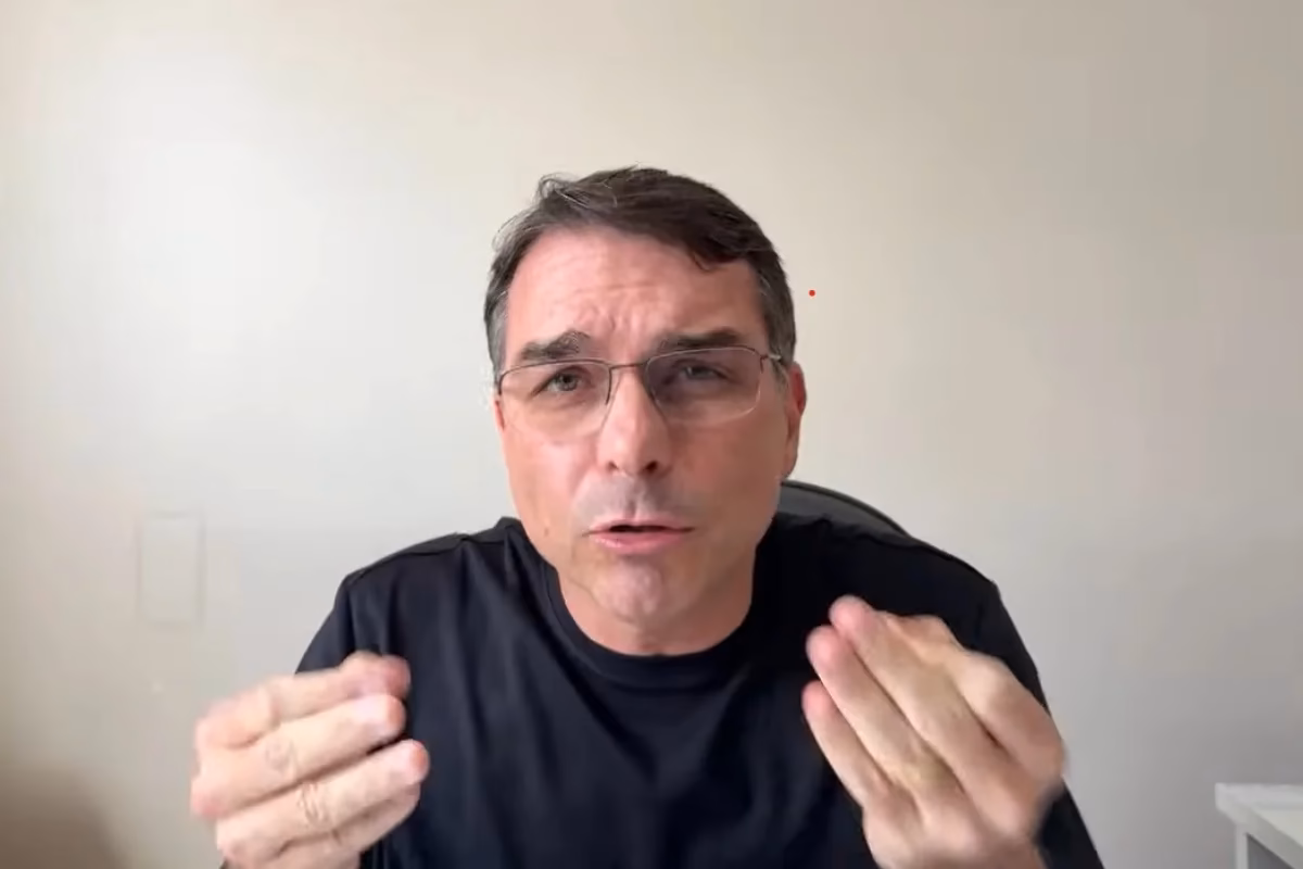 Genial/Quaest: 57% dizem que conhecem e não votariam em Flávio Bolsonaro