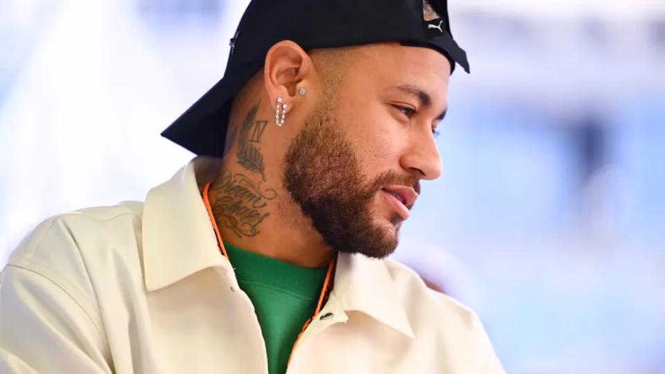 Neymar anuncia que não joga mais pela seleção