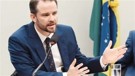 Governo anuncia restrições e advertências à propaganda de bets