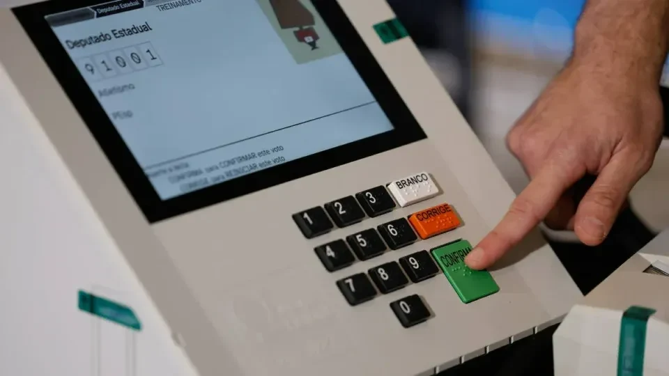 Assédio eleitoral no trabalho soma 4.273 denúncias nas duas últimas eleições