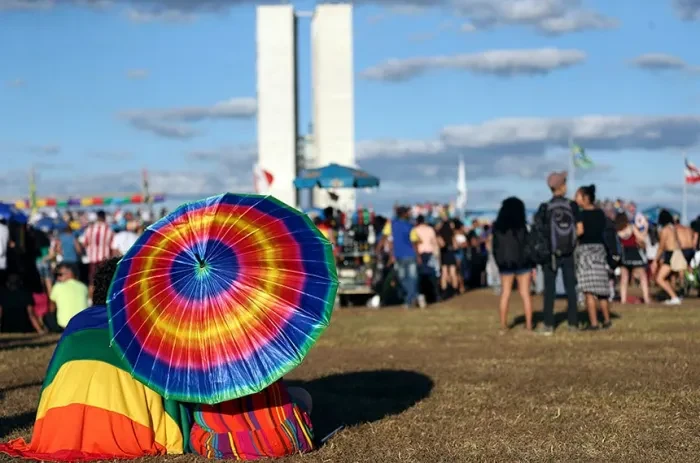 Eleições de 2026 têm menos de 2% de candidatos LGBTQIAPN+