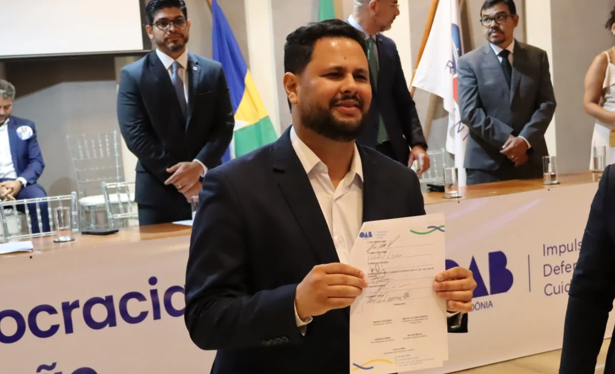 Em nova decisão, PSB retoma candidaturas a deputado, mantém retirada de nome ao Governo e segue com Expedito Netto