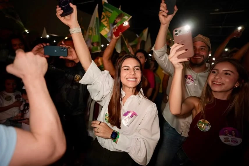 Na Zona Leste, Mariana Carvalho ouve moradores e defende trabalho para transformar demandas em resultados