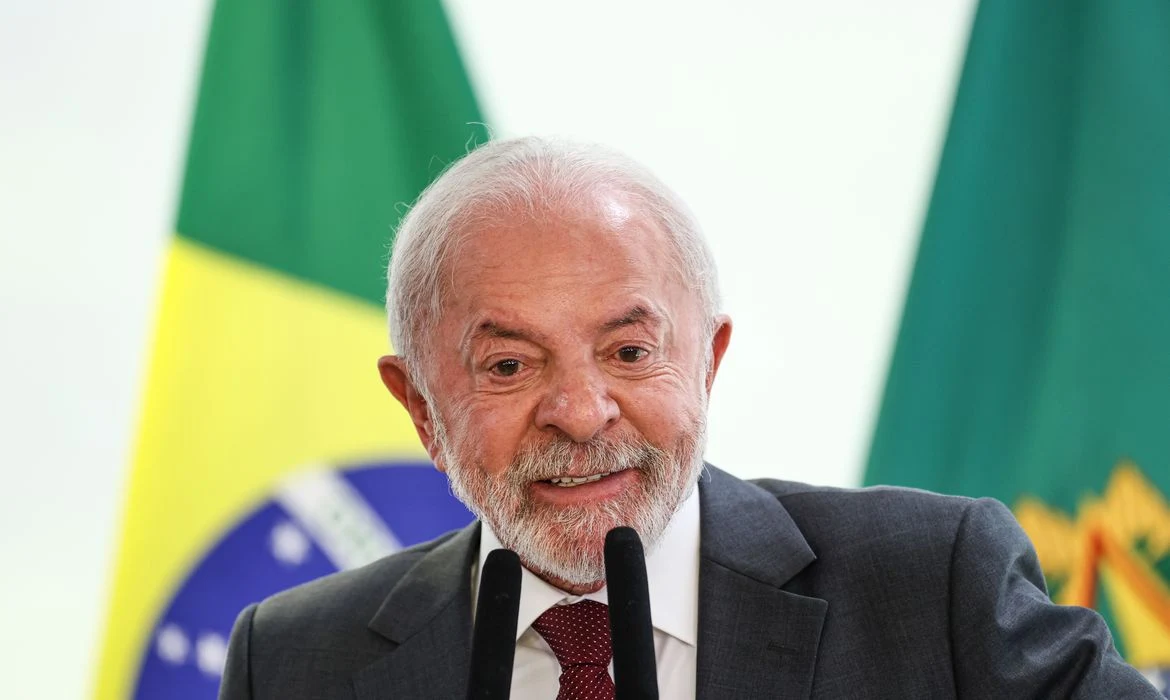 Lula pede quebra completa de sigilo do caso Master "doa a quem doer"