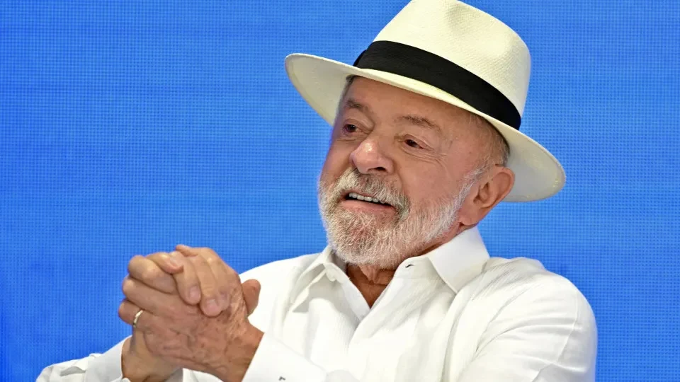 Lula anuncia perdão de dívidas e pacote de estímulo para MEIs